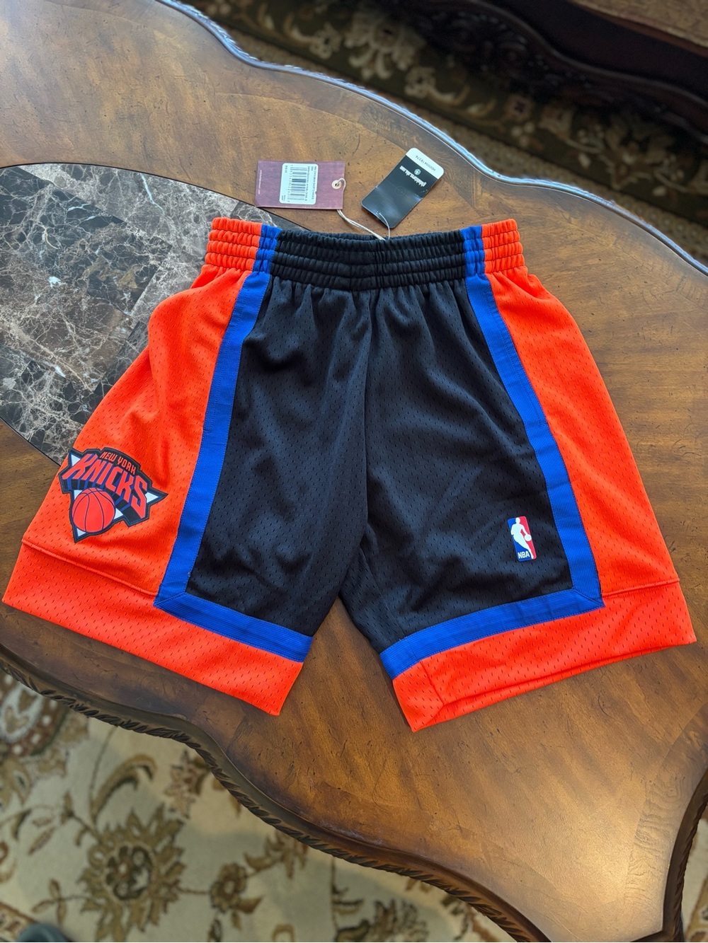 Men's Black New York Knicks 1998/99 Reload 2.0 Swingman Shorts Size Small